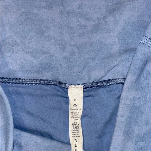 RARE lululemon Dusty Blue Marble-Effect Leggings with criss-cross waist band - Picture 2 of 3